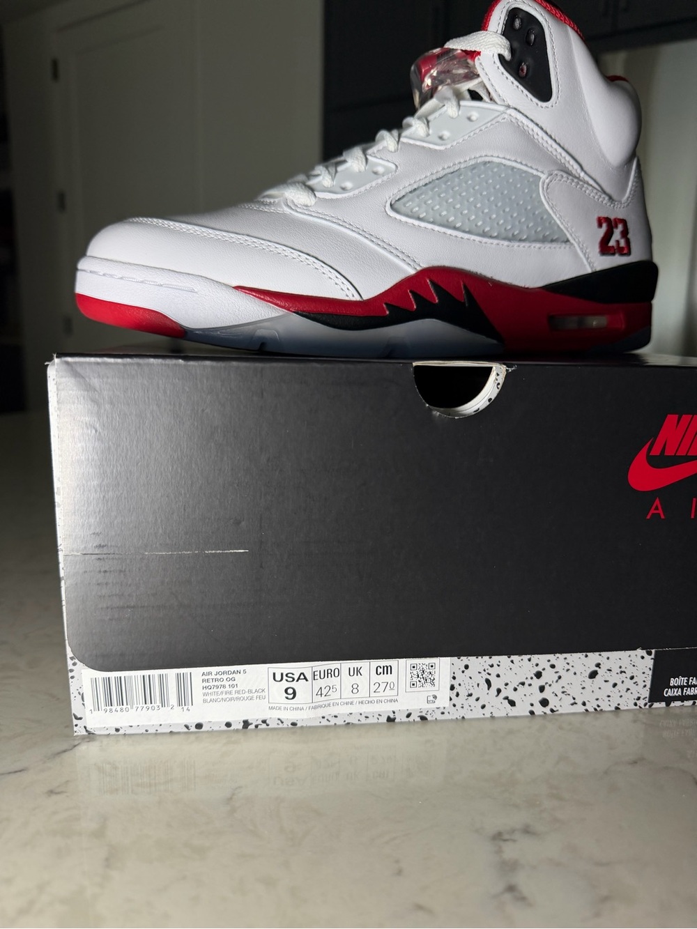 Air Jordan 5 Retro OG - White Red Black Sneakers